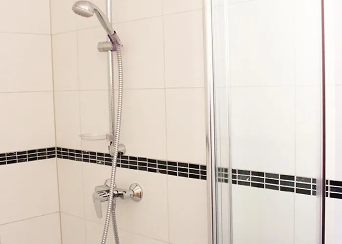 Semesterbostad Haus Dana